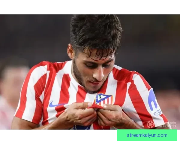 巴列卡诺球队结构调整,明确新赛季目标与发展方向,值得关注 巴列卡诺球队结构调整,明确新赛季目标与发展方向,值得关注