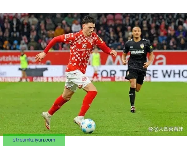 德甲外援更换进度加快，各队积极备战新赛季状态回暖